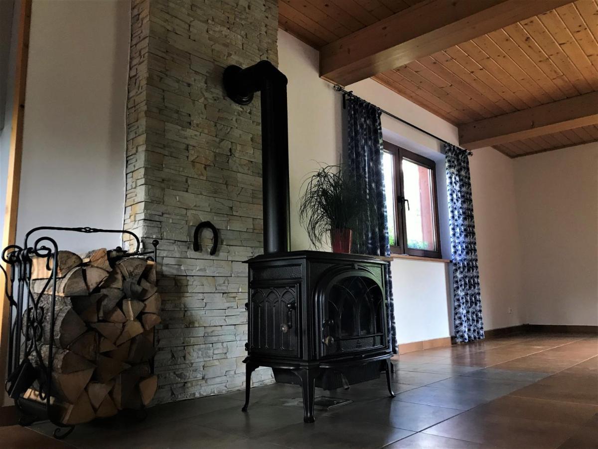 Villa Dom Pod Wilczym Groniem Rajcza Esterno foto
