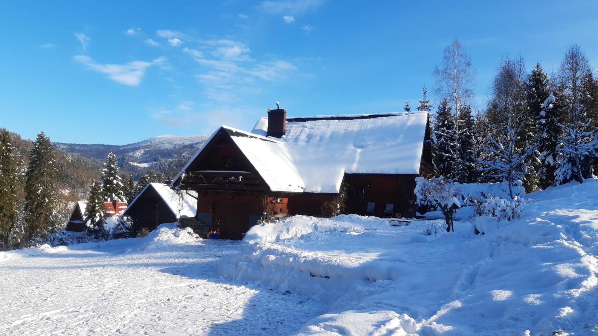 Villa Dom Pod Wilczym Groniem Rajcza Esterno foto